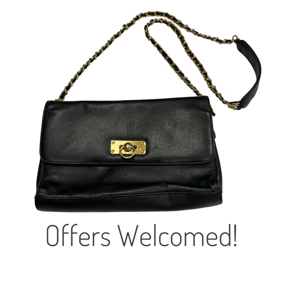 Giani Bernini Bags Giani Bernini Black Gold Chain Crossbody Bag